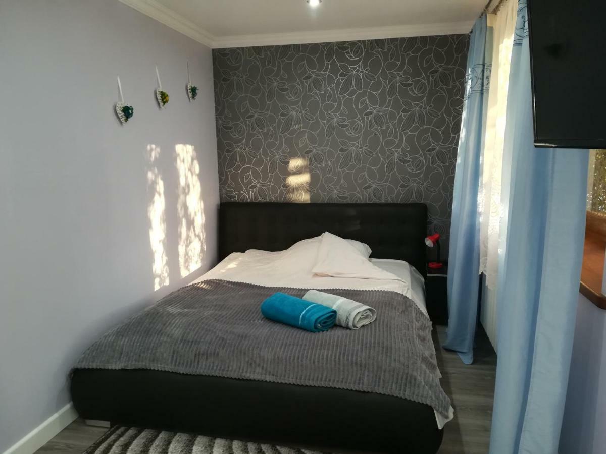 Apartamenty Kletówka Krosno Bagian luar foto